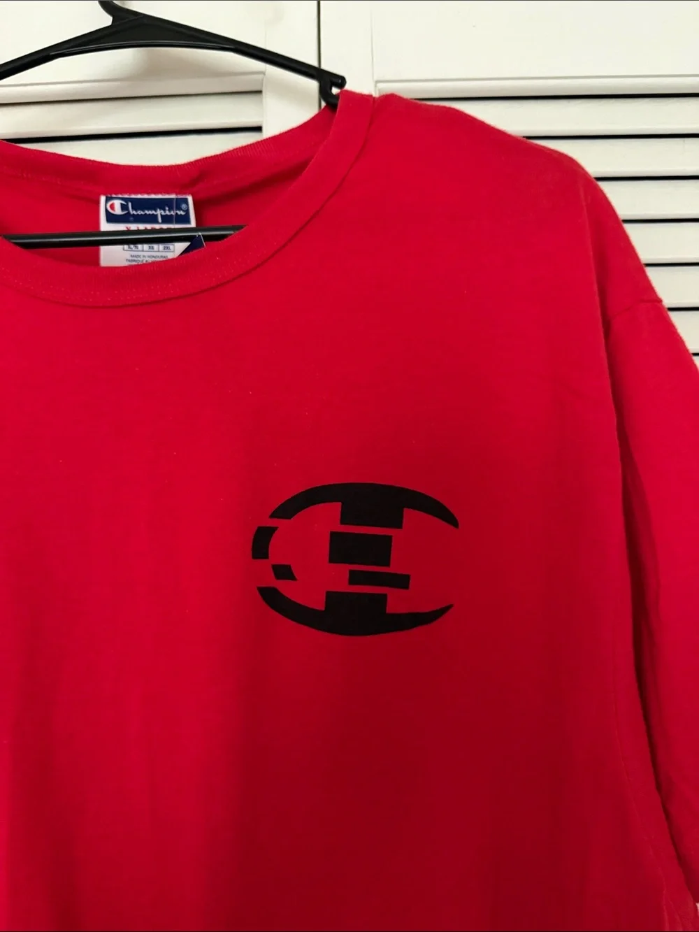 Champion Red Short-Sleeve Crewneck with Black Logo - Picture 3 of 6